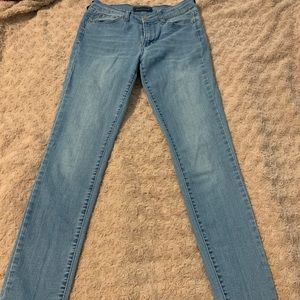 High waisted jeans